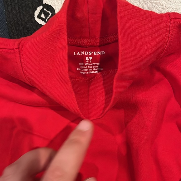 Top - Picture 2 of 2